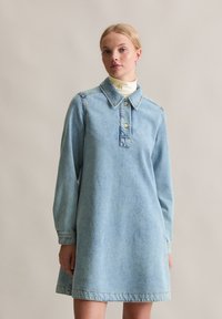 Джинсовое платье Джинсовое платье