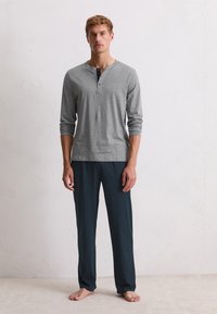 Ночная рубашка