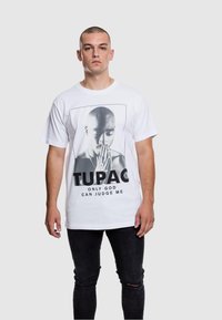 Футболка Футболка