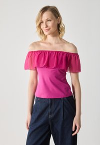 Футболка Футболка