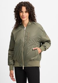 Блузон Блузон