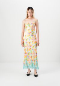 Платье макси