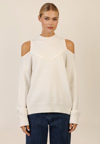 Пуловер Пуловер