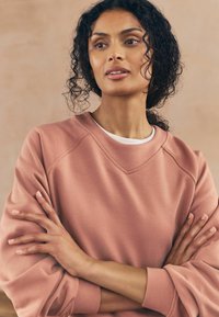 Толстовка Толстовка