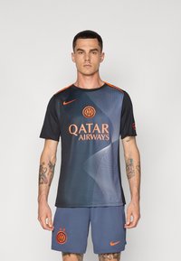 Спортивная форма