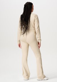 Брюки для беременных