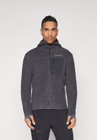 Флисовая куртка Флисовая куртка