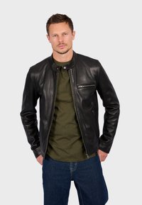 Кожаная куртка