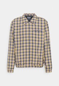 Куртка бомбер