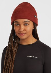 Шапка Шапка