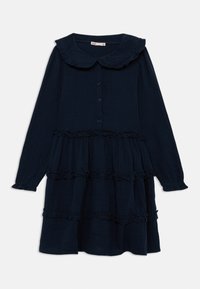 Платье Платье