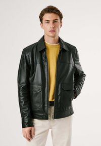 Кожаная куртка