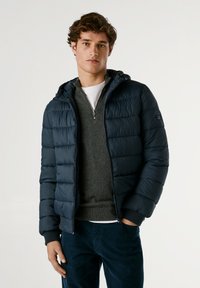 Зимняя куртка