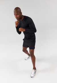 Спортивная майка Спортивная майка