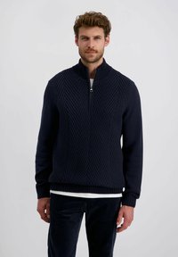 Пуловер Пуловер