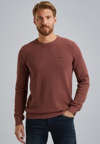 Пуловер Пуловер