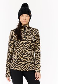 Спортивная толстовка