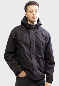 Куртка-дождевик