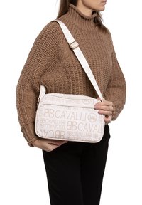 Сумка через плечо