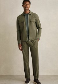 Спортивные штаны Спортивные штаны