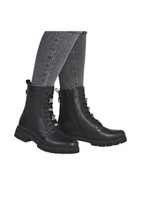 Широкие сапоги