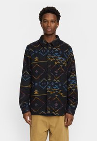 Рубашка Рубашка