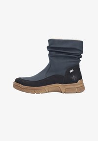 Широкие сапоги