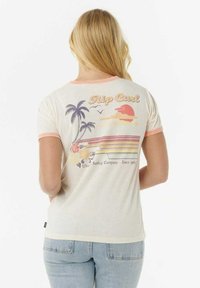 Футболка Футболка