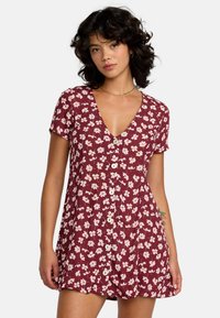 Летнее платье