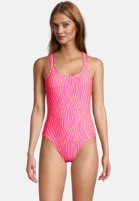 Слитный купальник