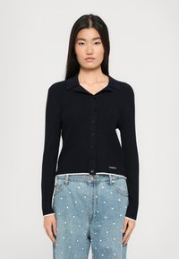 Жилет Жилет