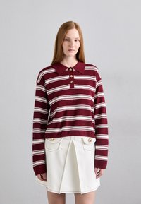 Пуловер в полоску Пуловер в полоску