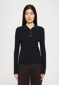 Пуловер Пуловер