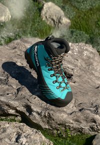 Походные сапоги