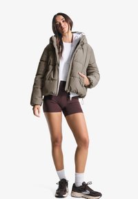 Зимняя куртка