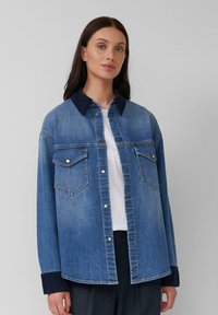 Джинсовая блузка