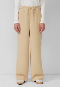 Широкие брюки Широкие брюки