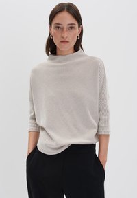 Майка с рукавом три четверти