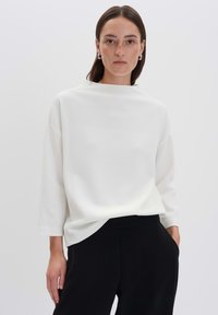 Майка с рукавом три четверти