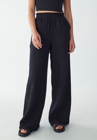 Широкие брюки