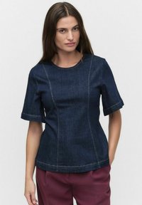 Джинсовая блузка