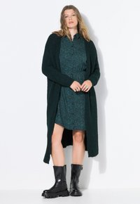 Длинный кардиган