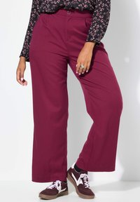 Широкие брюки