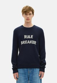 Пуловер Пуловер