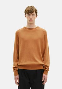 Пуловер Пуловер