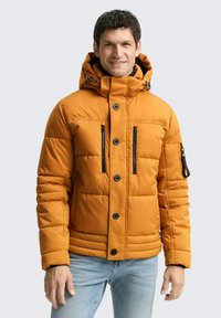 Зимняя куртка