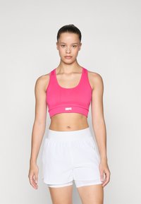 Спортивный бюстгальтер