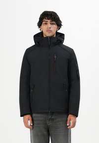 Зимняя куртка