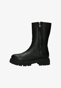 Полусапожки на платформе