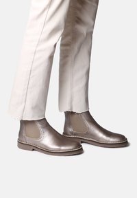 Ботинки челси